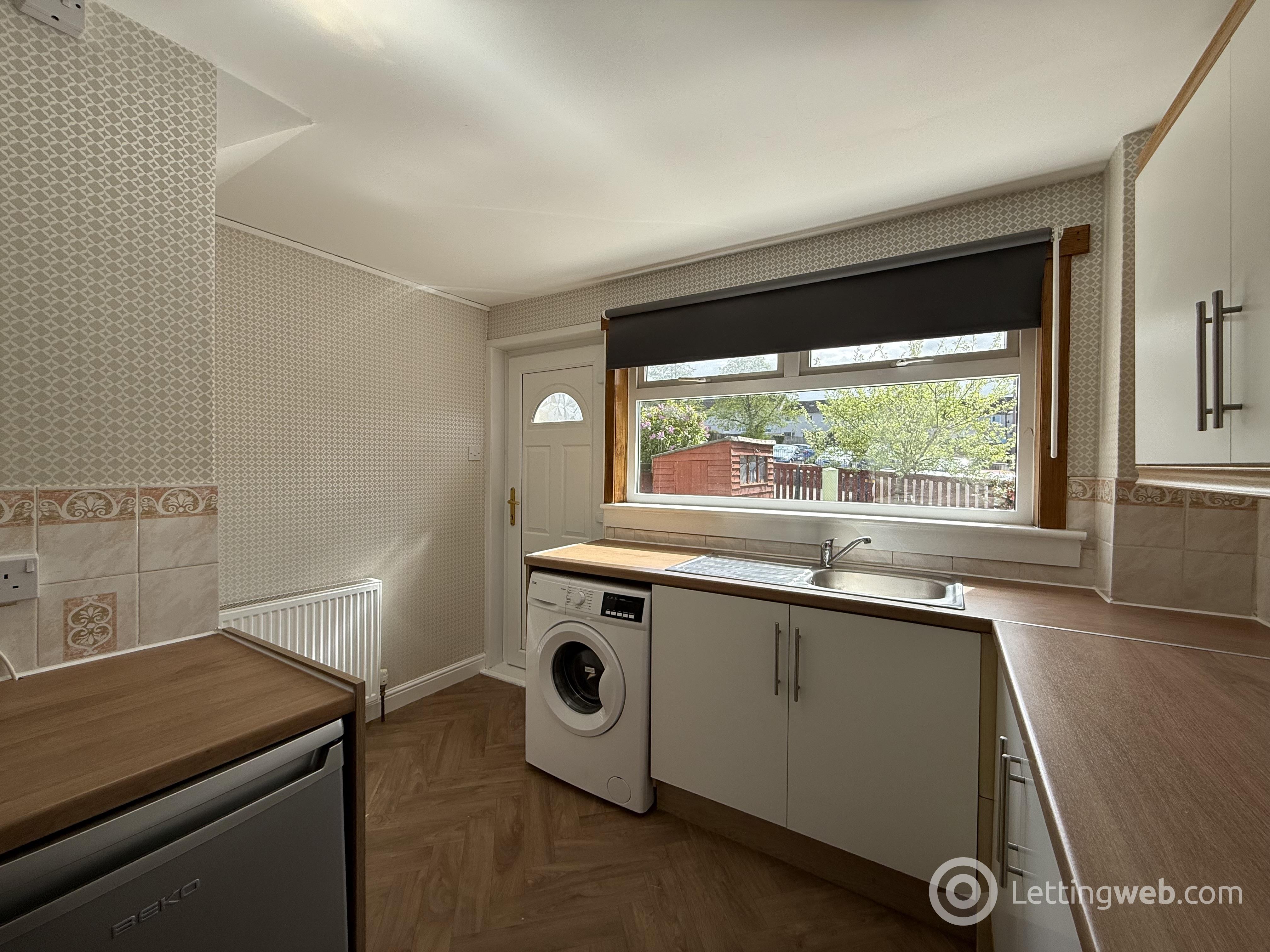 Property to rent in 9 Westhouses Street, Mayfield, Dalkeith, EH22 5QR
