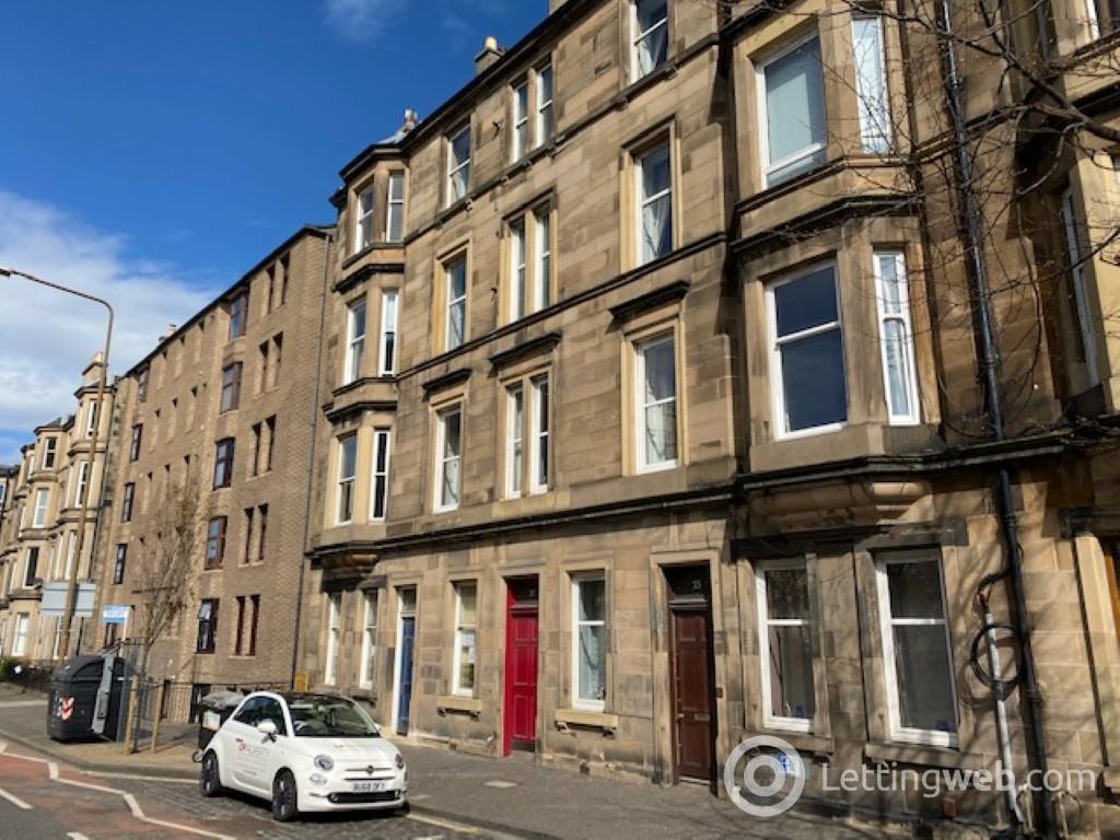 Property to rent in Mcdonald Road, Edinburgh, EH7 4LX
