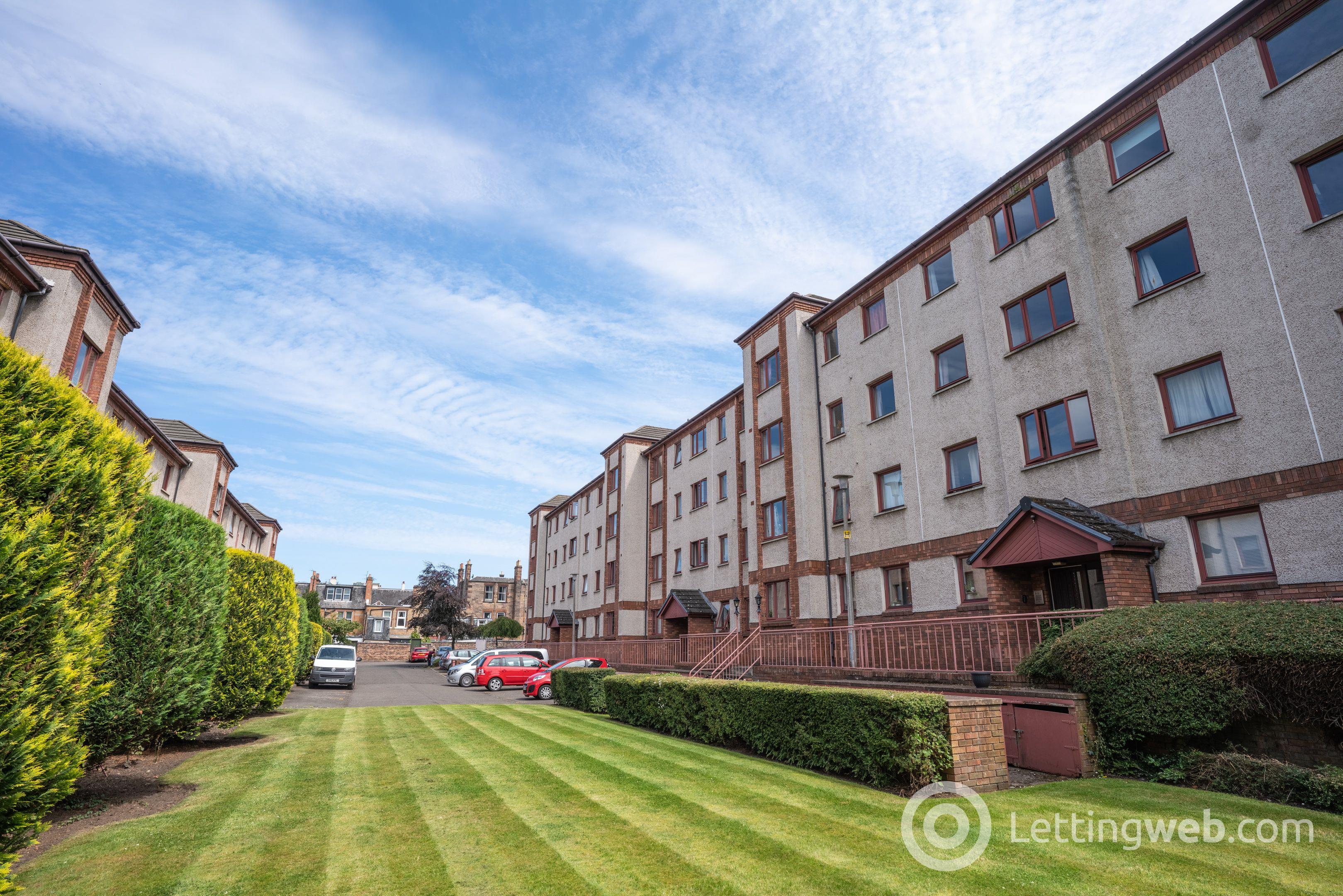 Property to rent in Hawthornden Place, EH7 4RF