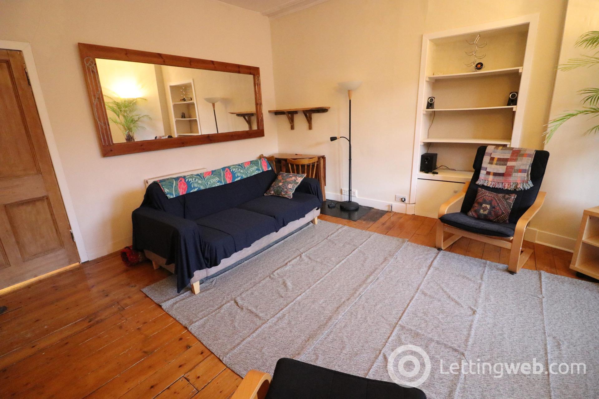 Property to rent in 3 Old Bank Building, Scool Green