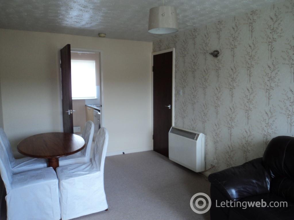 Property to rent in Flat 5, 121 South Scotstoun, South Queensferry, EH30 9YF