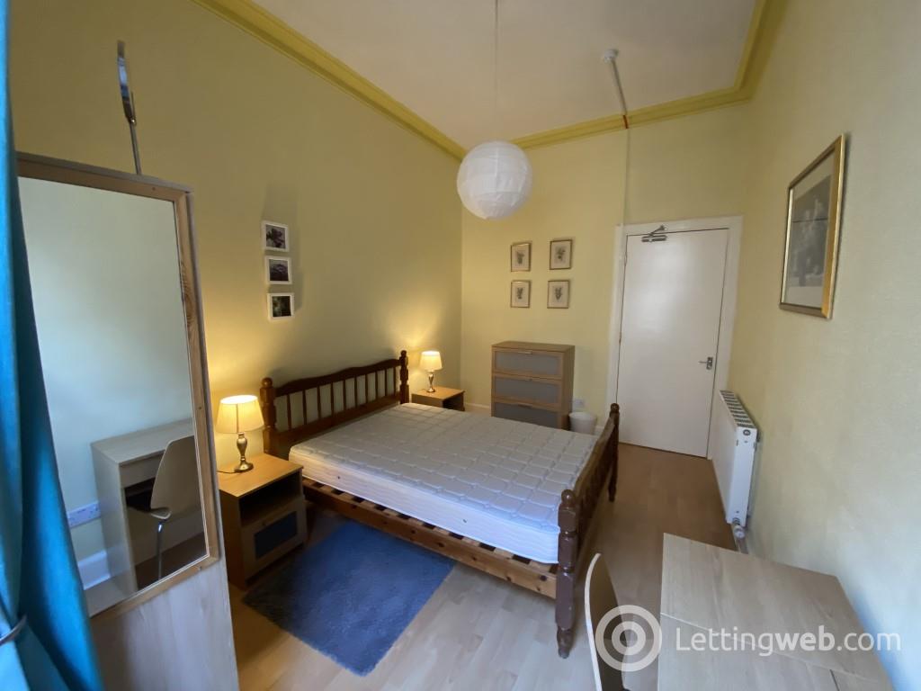 Property to rent in 2/1 South Oxford Street, Newington, EH8 9 QF