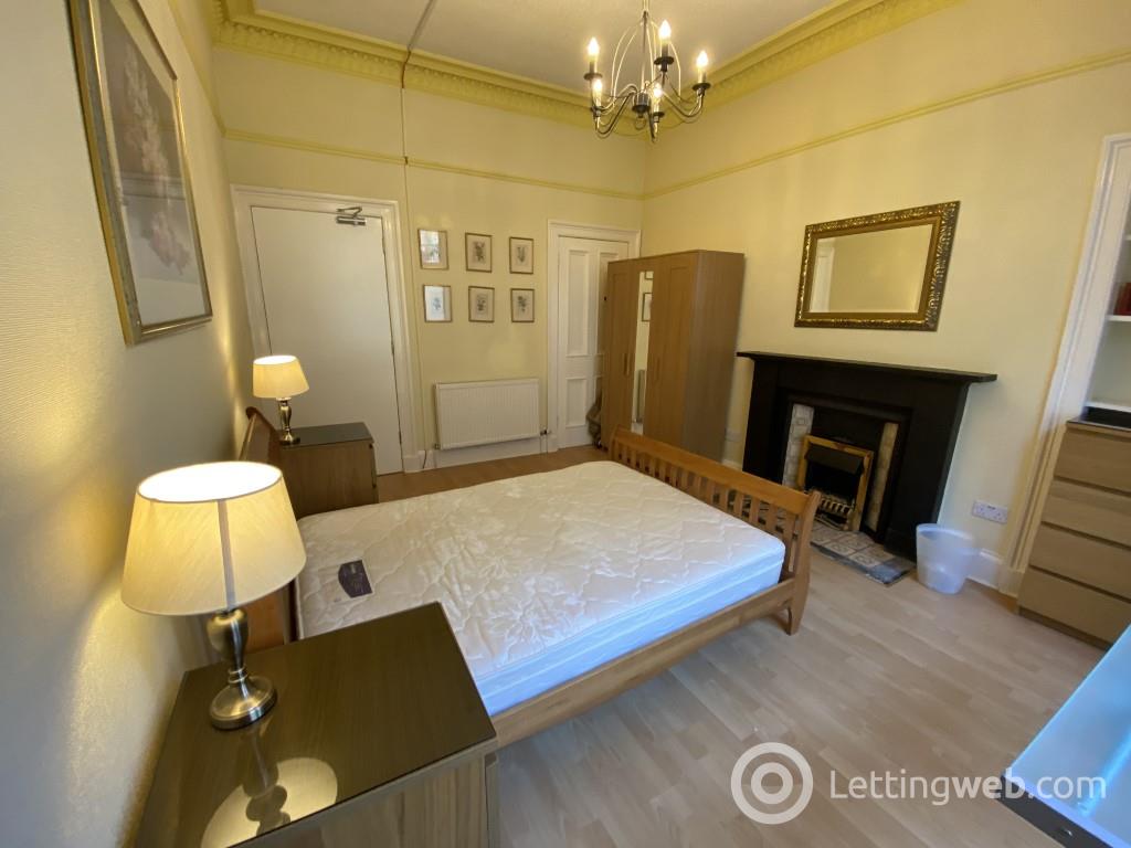 Property to rent in 2/1 South Oxford Street, Newington, EH8 9 QF