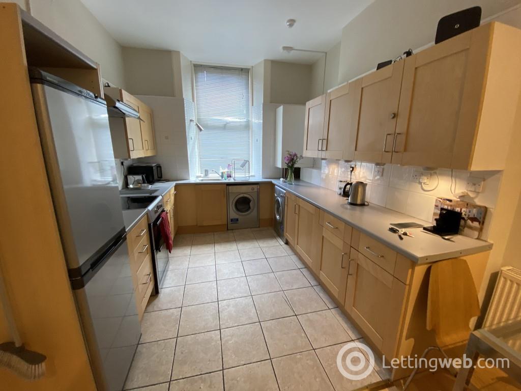 Property to rent in 2/1 South Oxford Street, Newington, EH8 9 QF