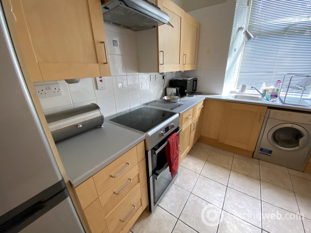 Property to rent in 2/1 South Oxford Street, Newington, EH8 9 QF