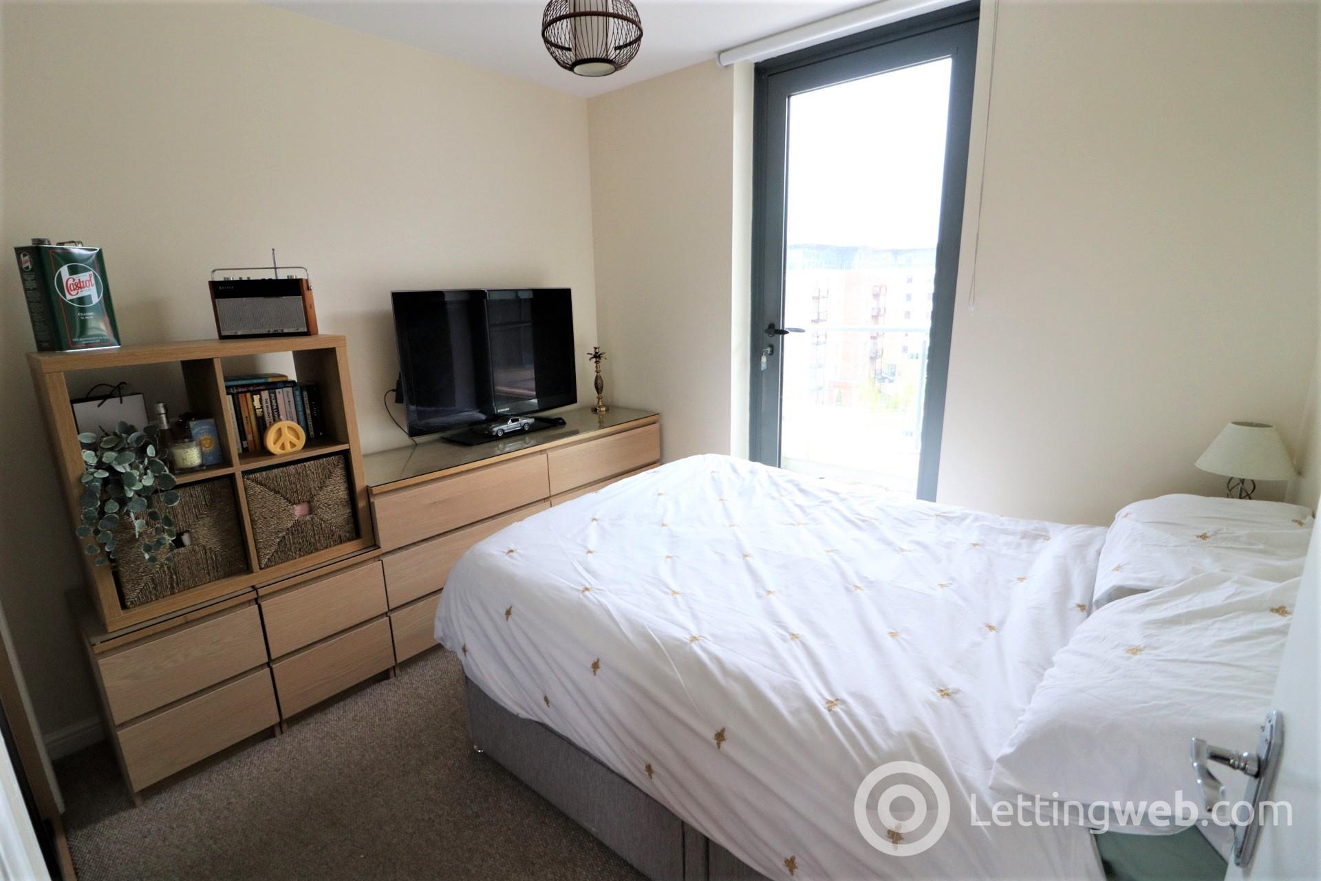 Property to rent in Robertson Gait