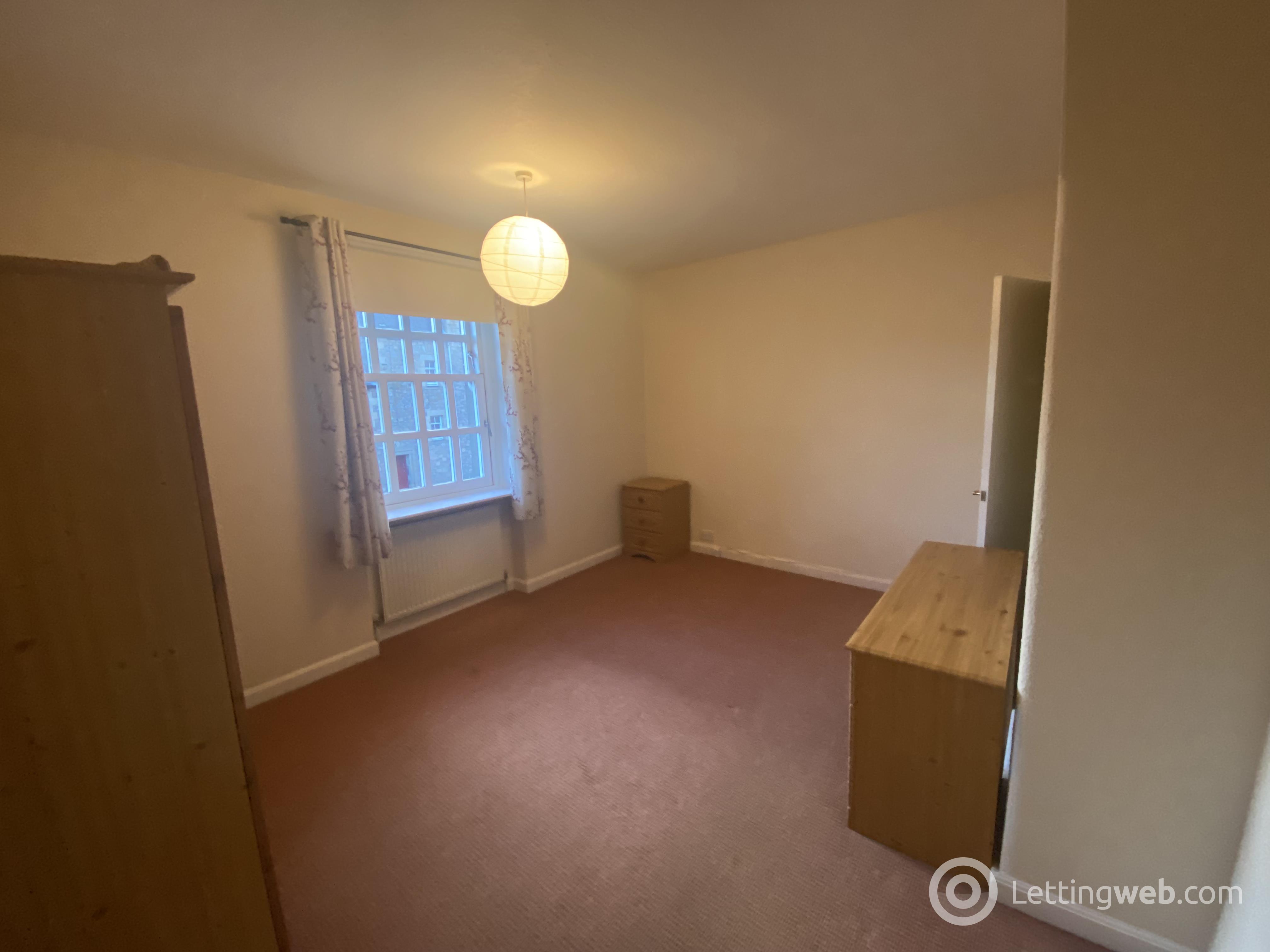 Property to rent in High Street Dalkeith, EH22 1BB