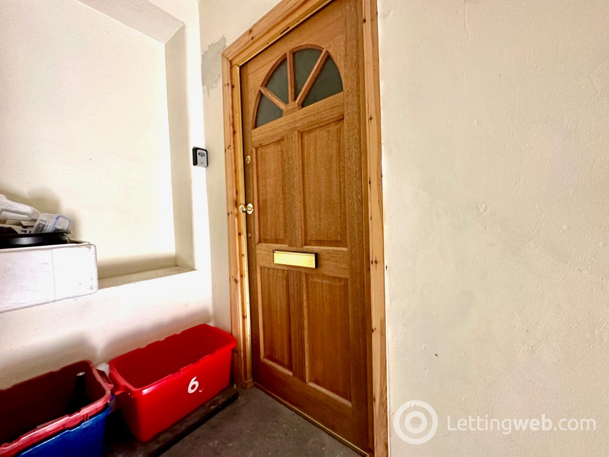 Property to rent in Evelyn Terrace, EH26 0QX