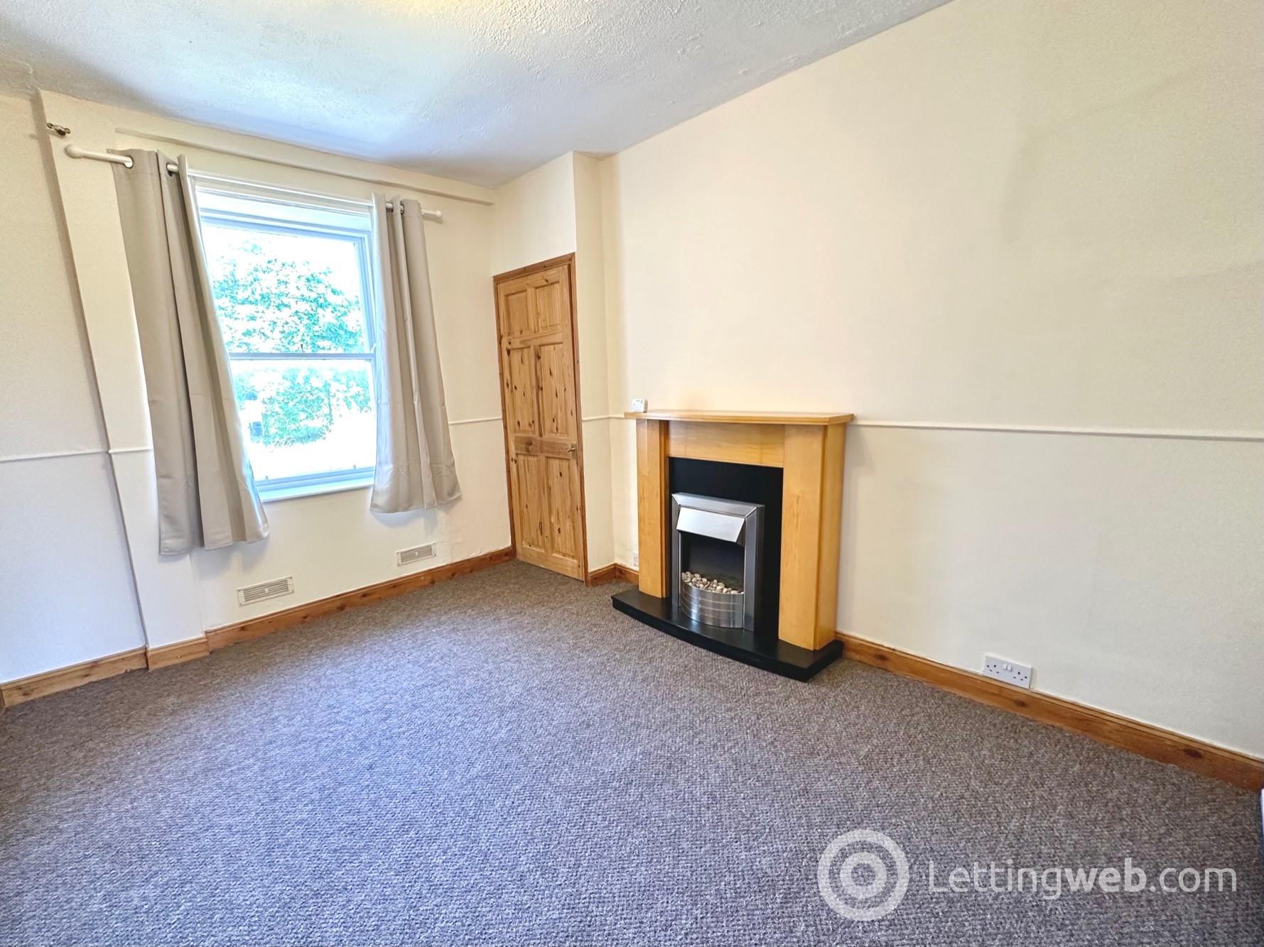 Property to rent in Evelyn Terrace, EH26 0QX