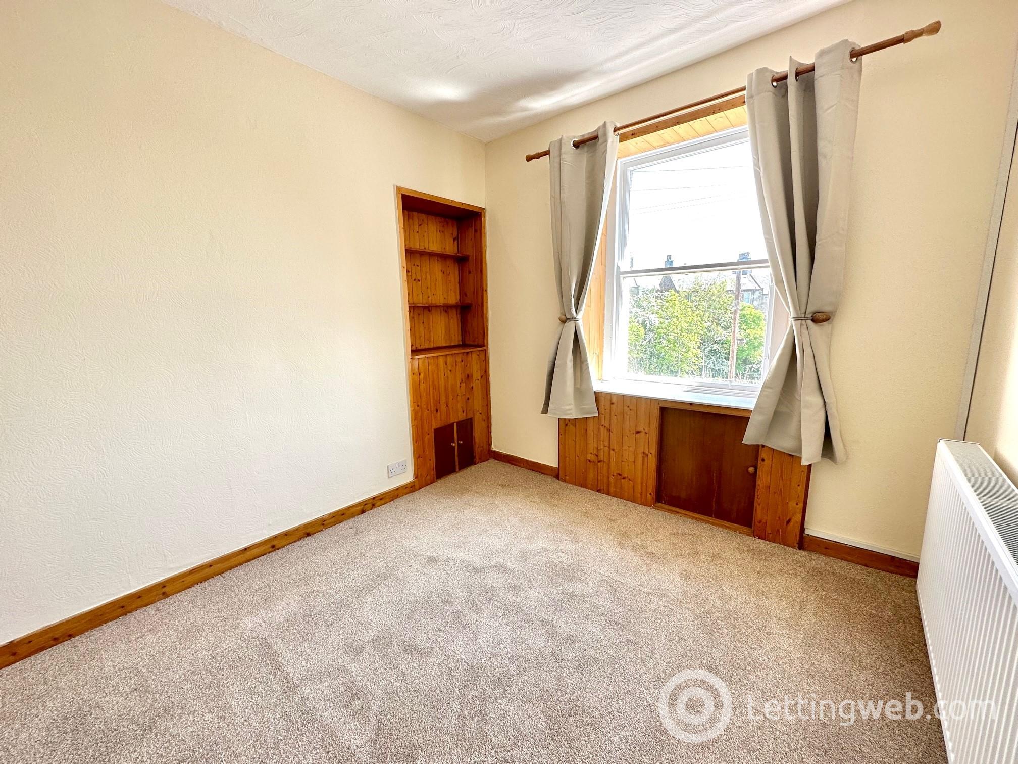 Property to rent in Evelyn Terrace, EH26 0QX