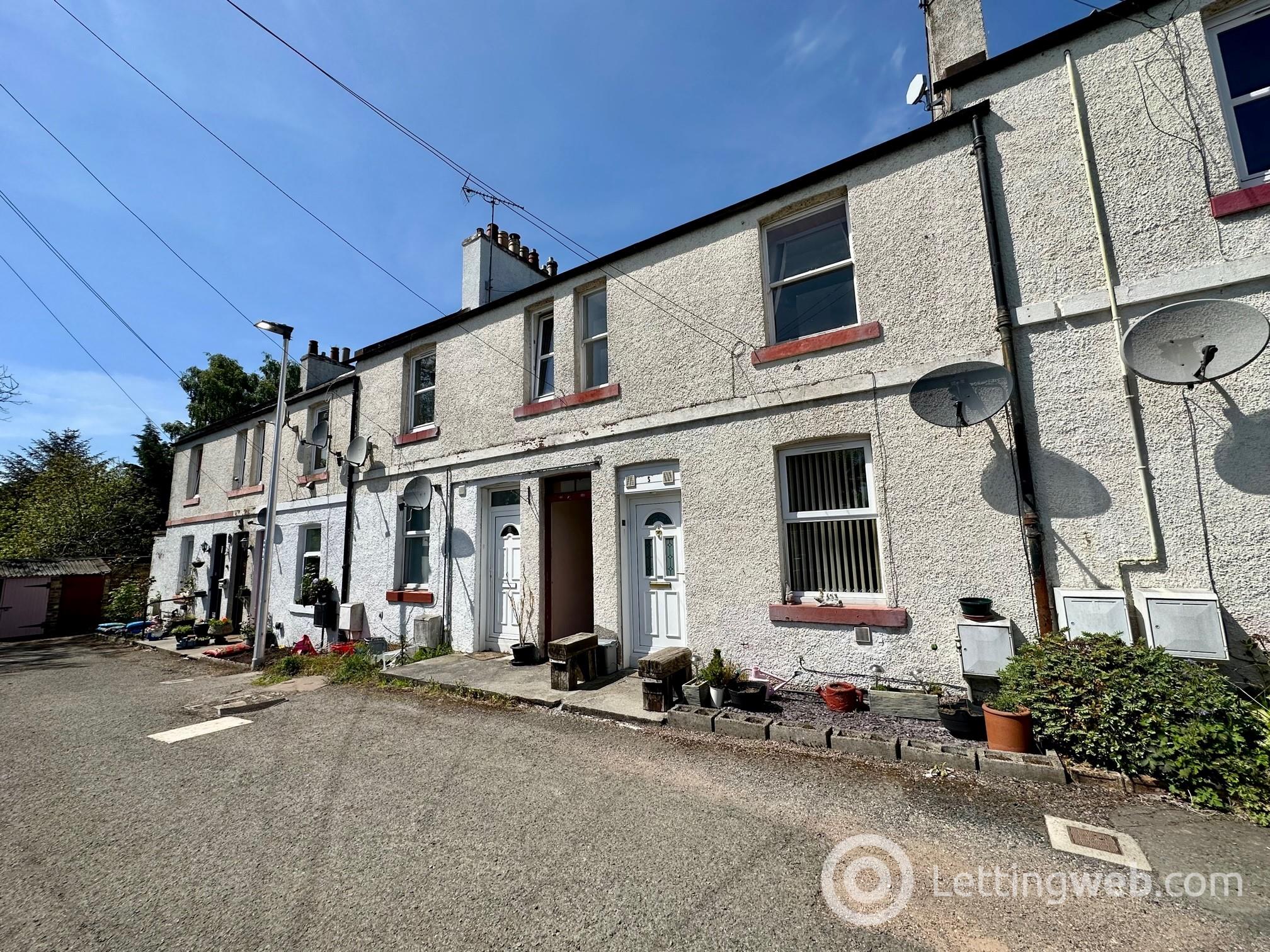 Property to rent in Evelyn Terrace, EH26 0QX