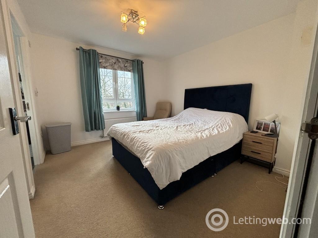Property to rent in Pilmuir Place, Dunfermline, KY12 9FD