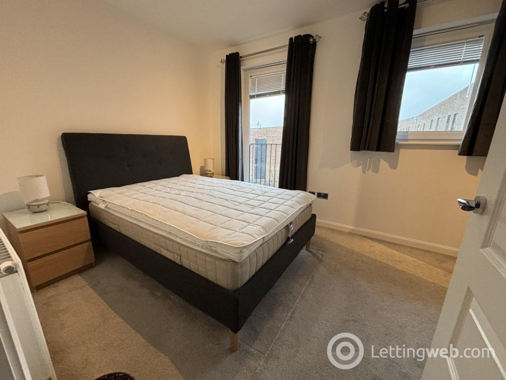Property to rent in Walford Drive, Edinburgh, EH15 1AB