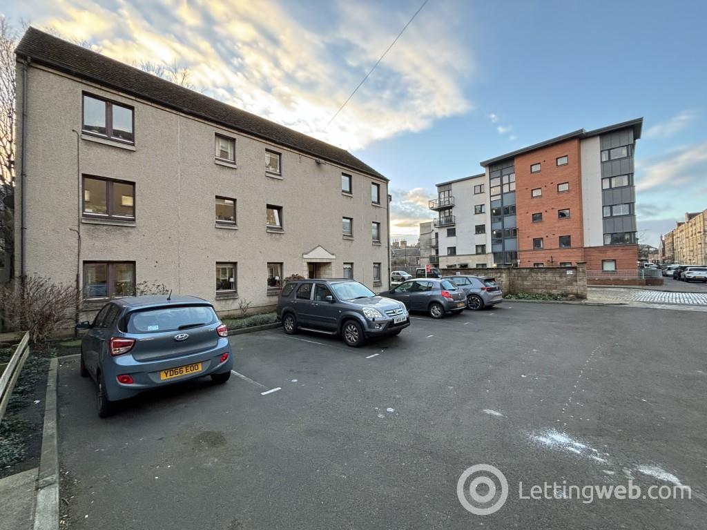Property to rent in 4/1, Elbe Street, Edinburgh, EH6 7HG