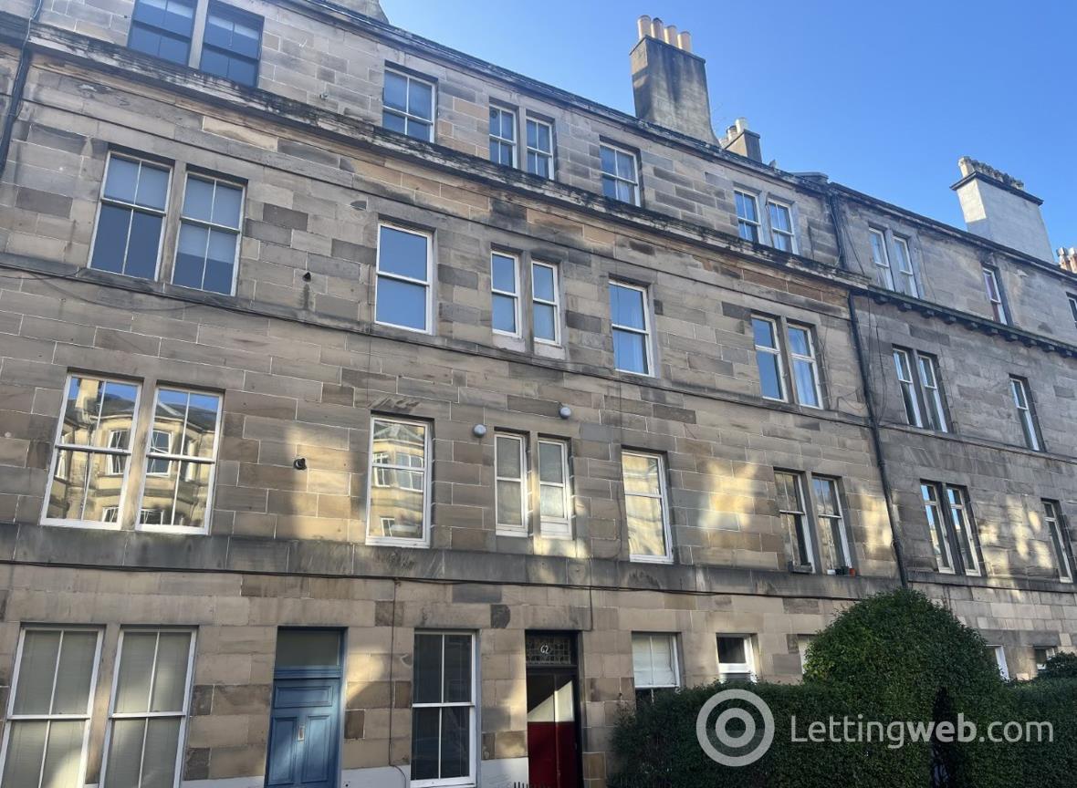 Property to rent in 62/5, Montgomery Street, Edinburgh, EH7 5JA