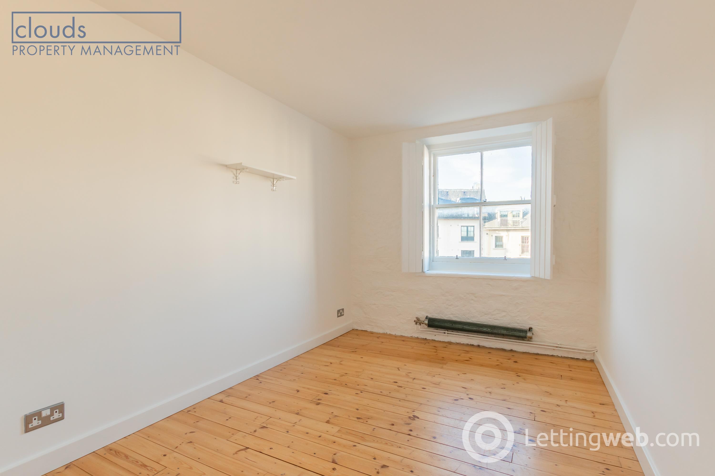 Property to rent in Maritime Street, Leith