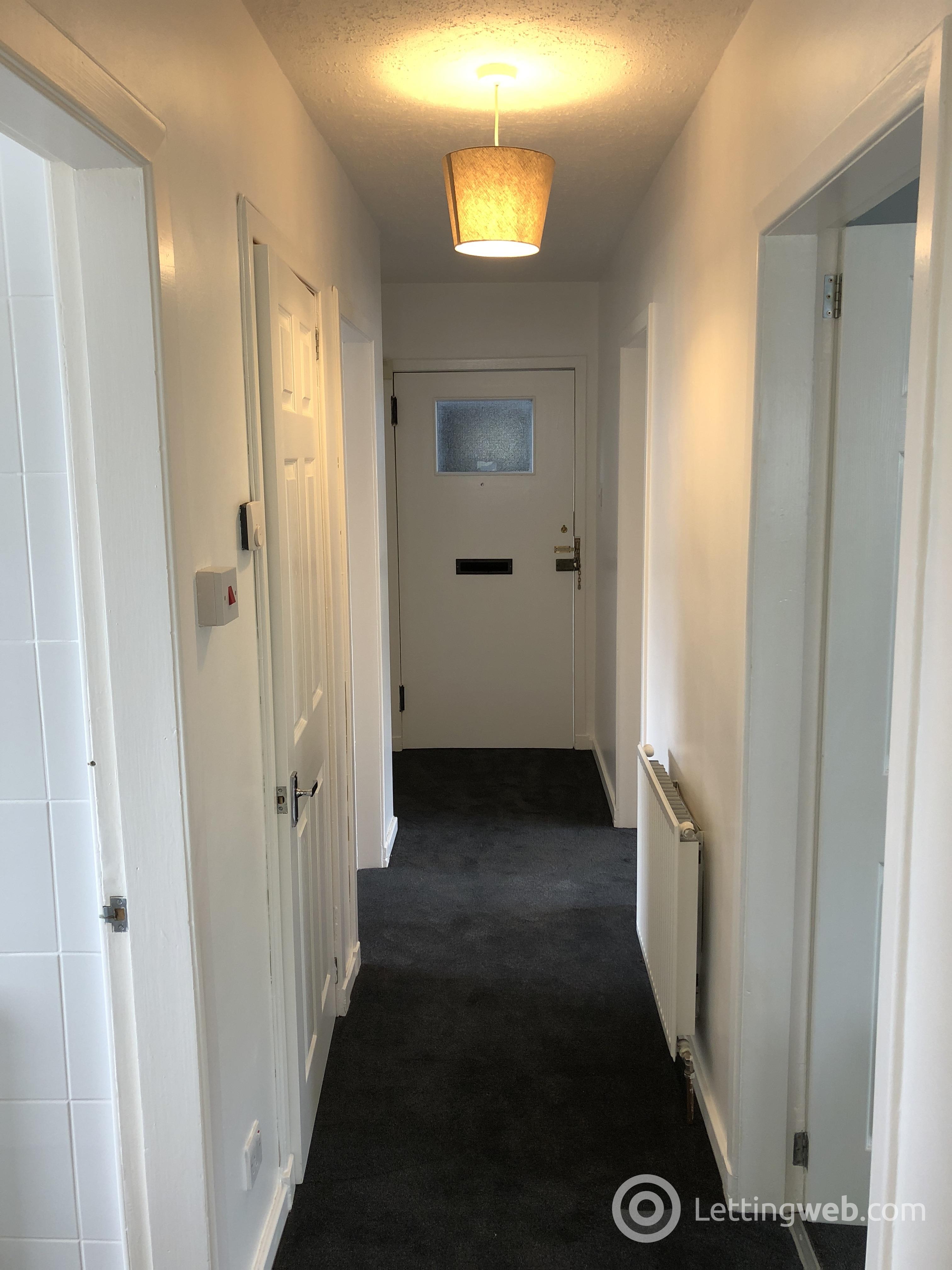 Property to rent in 5c Forrester Park Grove