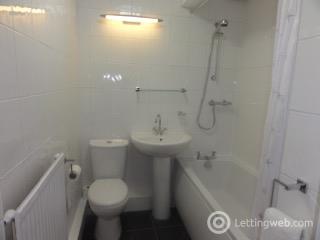 Property to rent in 52 1f2 Haymarket Terrace