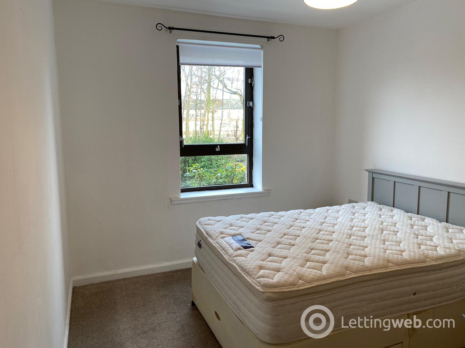 Property to rent in 31/2 Loganlea Drive