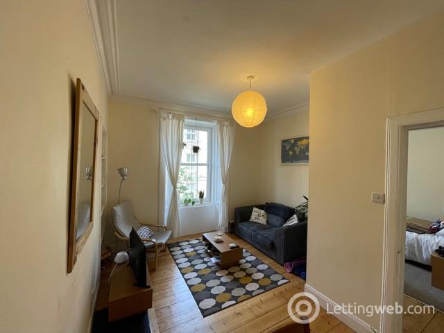 Property to rent in 55/3 Prince Regent Street