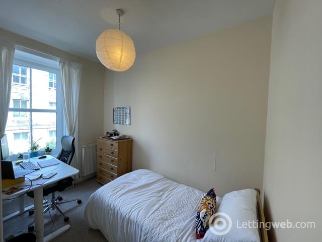 Property to rent in 55/3 Prince Regent Street
