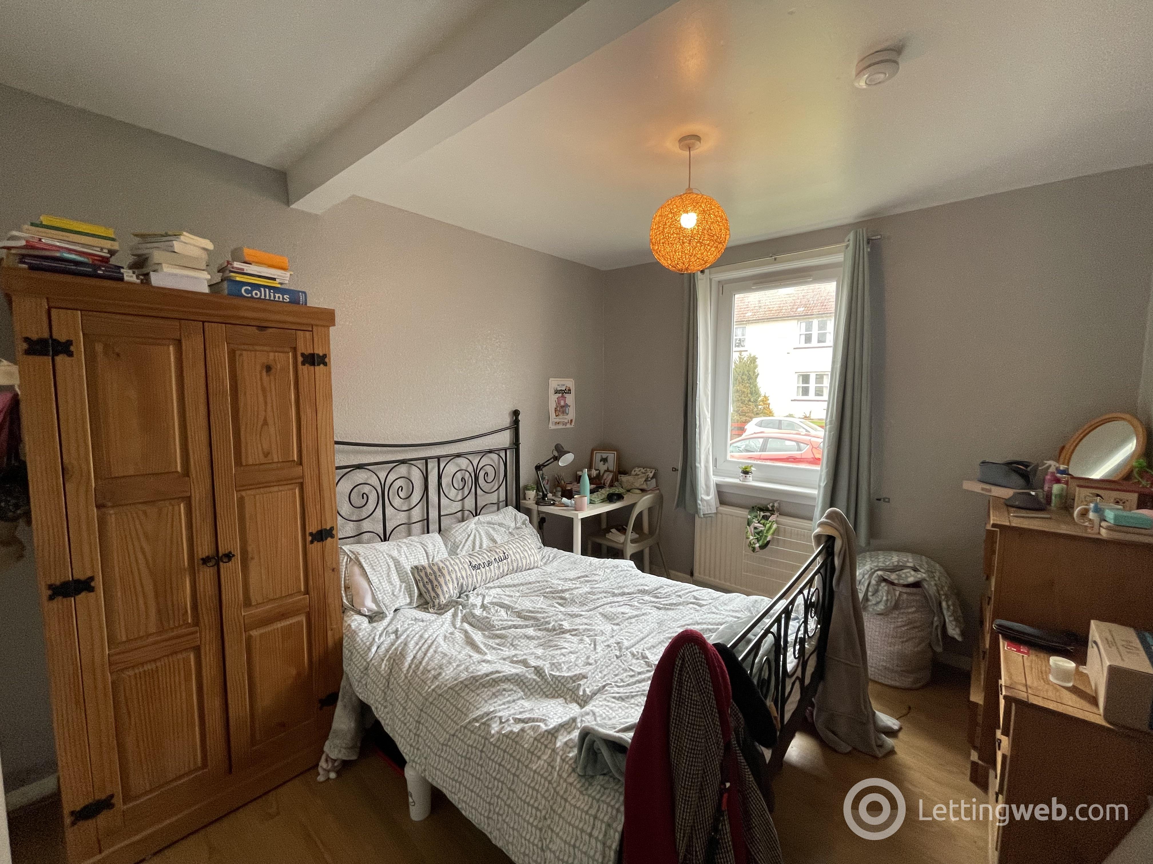 Property to rent in 10 Langlands Road