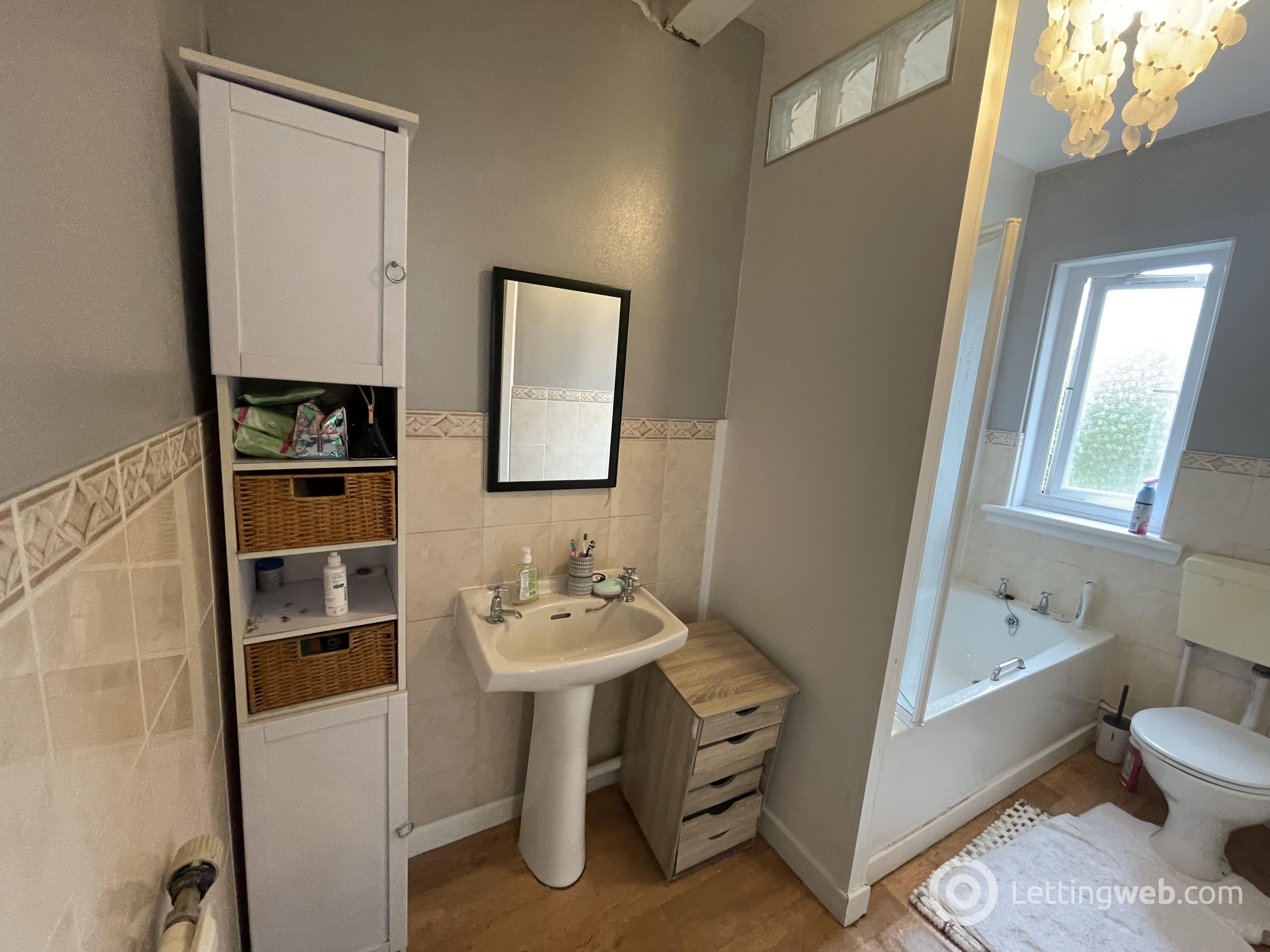 Property to rent in 10 Langlands Road