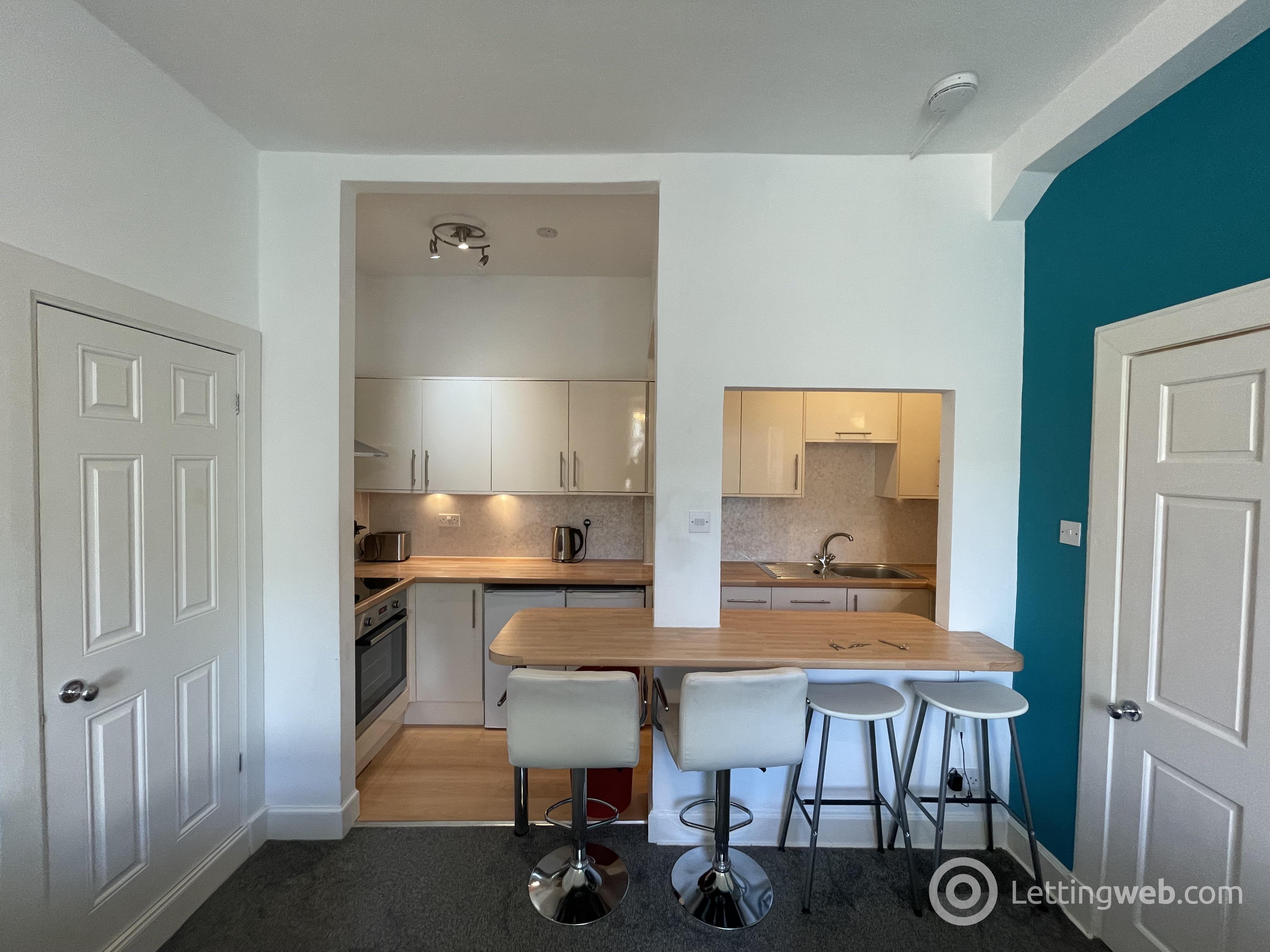 Property to rent in 6/1 Moat Terrace