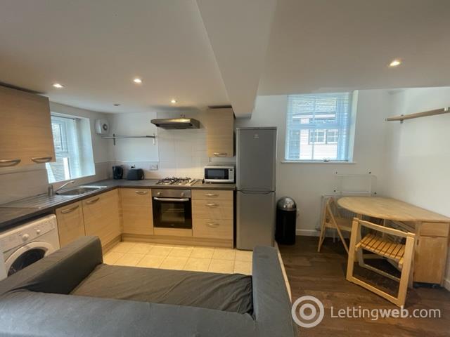 Property to rent in 55 Kinnessburn Road, St. Andrews, KY16 8AD