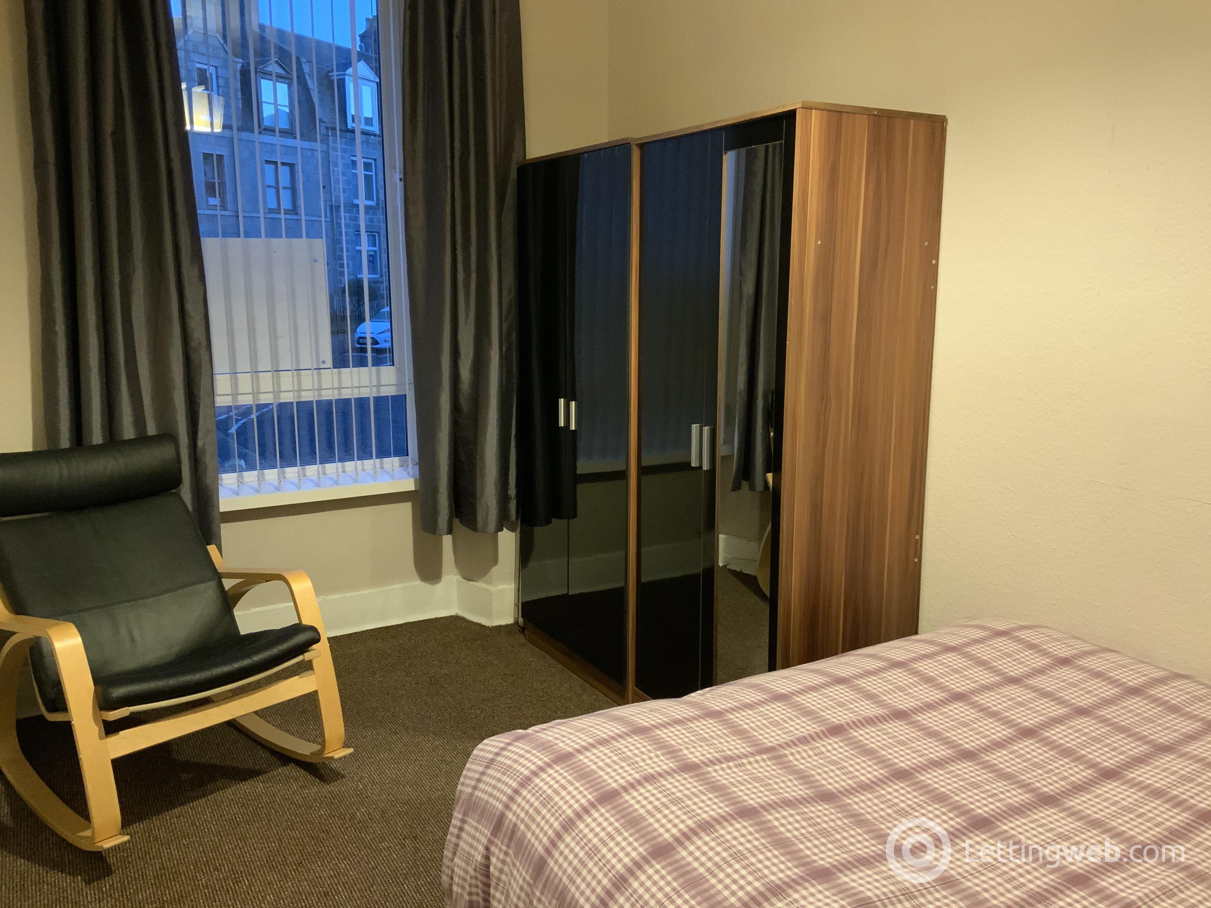 Property to rent in 8 Craig Place