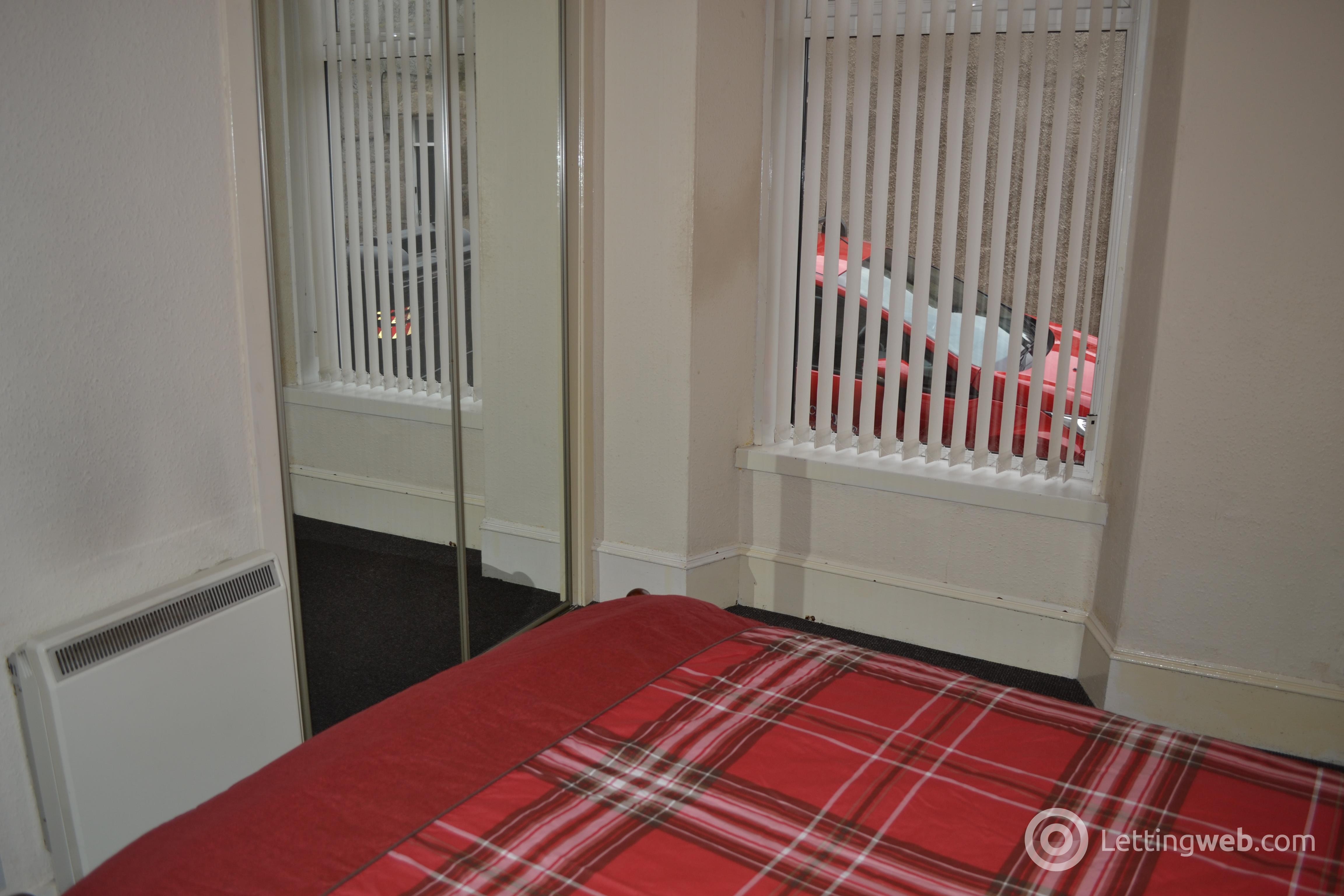 Property to rent in 1 James Street