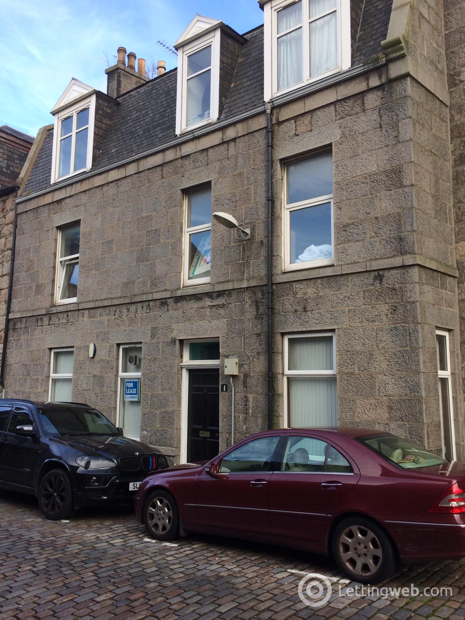 Property to rent in 1 James Street
