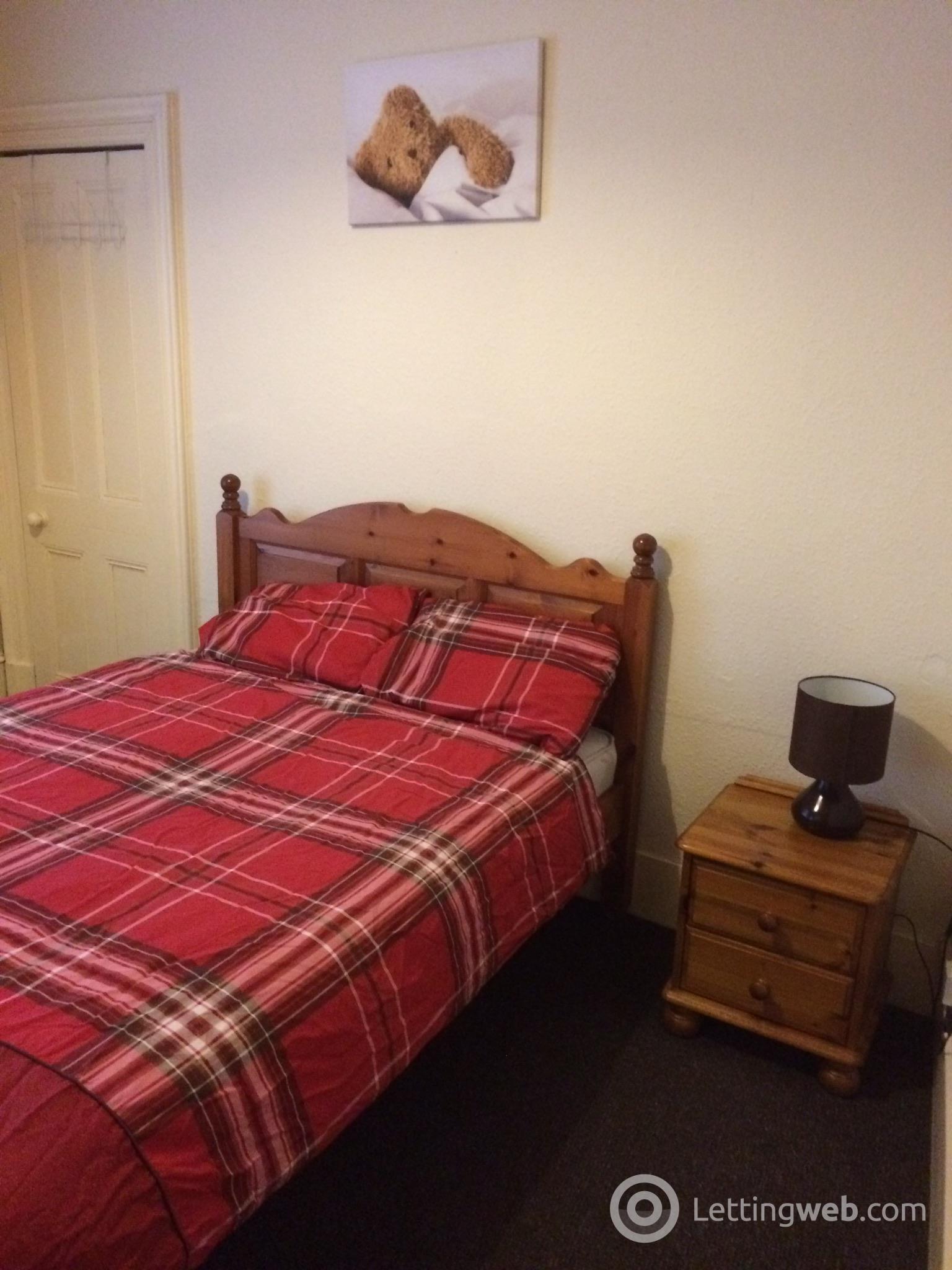 Property to rent in 1 James Street