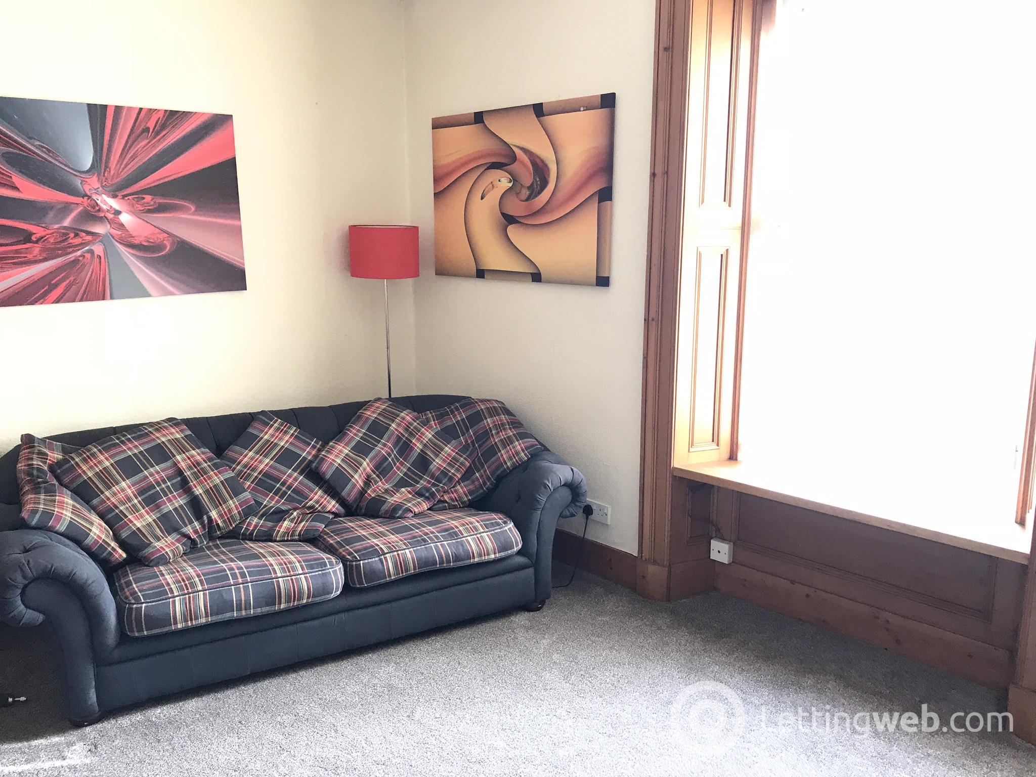 Property to rent in 1 bed in Urquhart Road near University