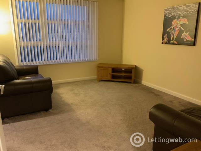 Property to rent in 24e James St