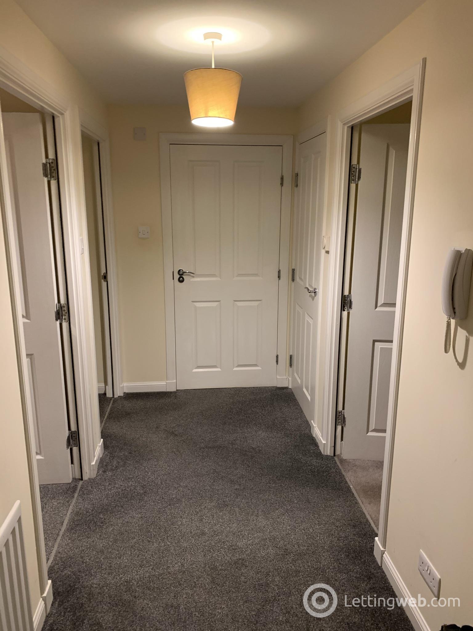 Property to rent in 24e James St