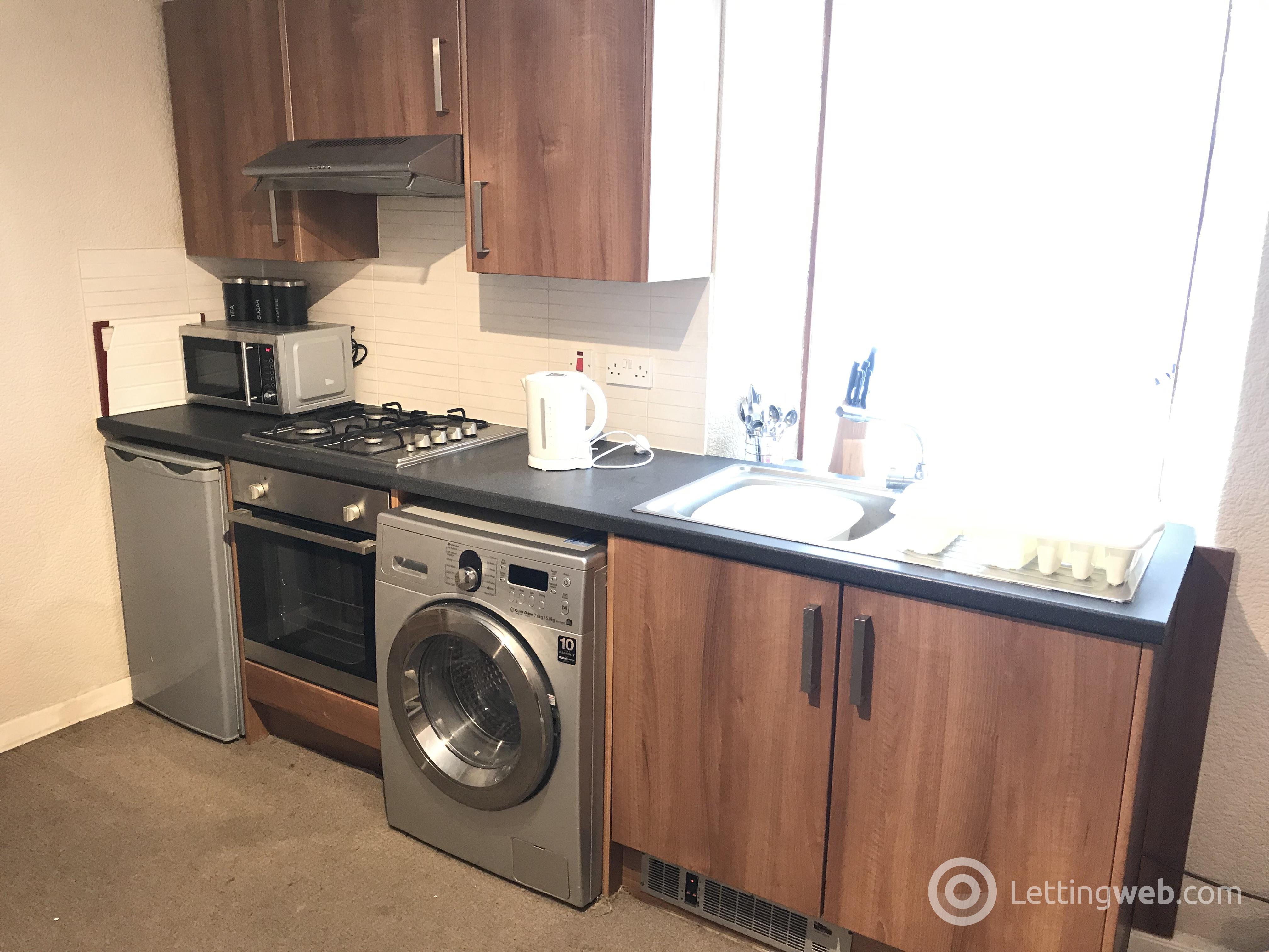 Property to rent in Abbey Rd