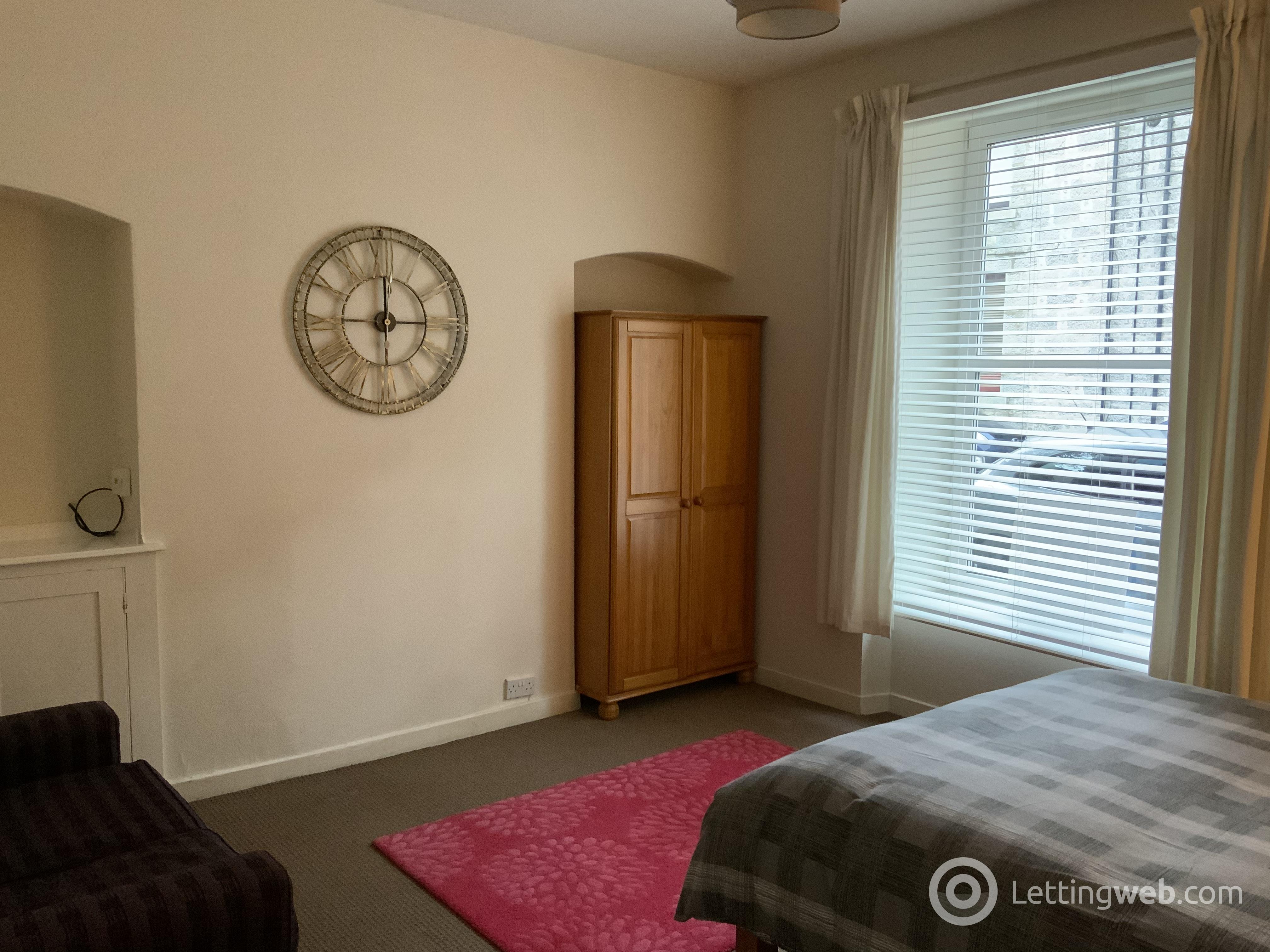 Property to rent in 51b Ashvale Pl, City Centre