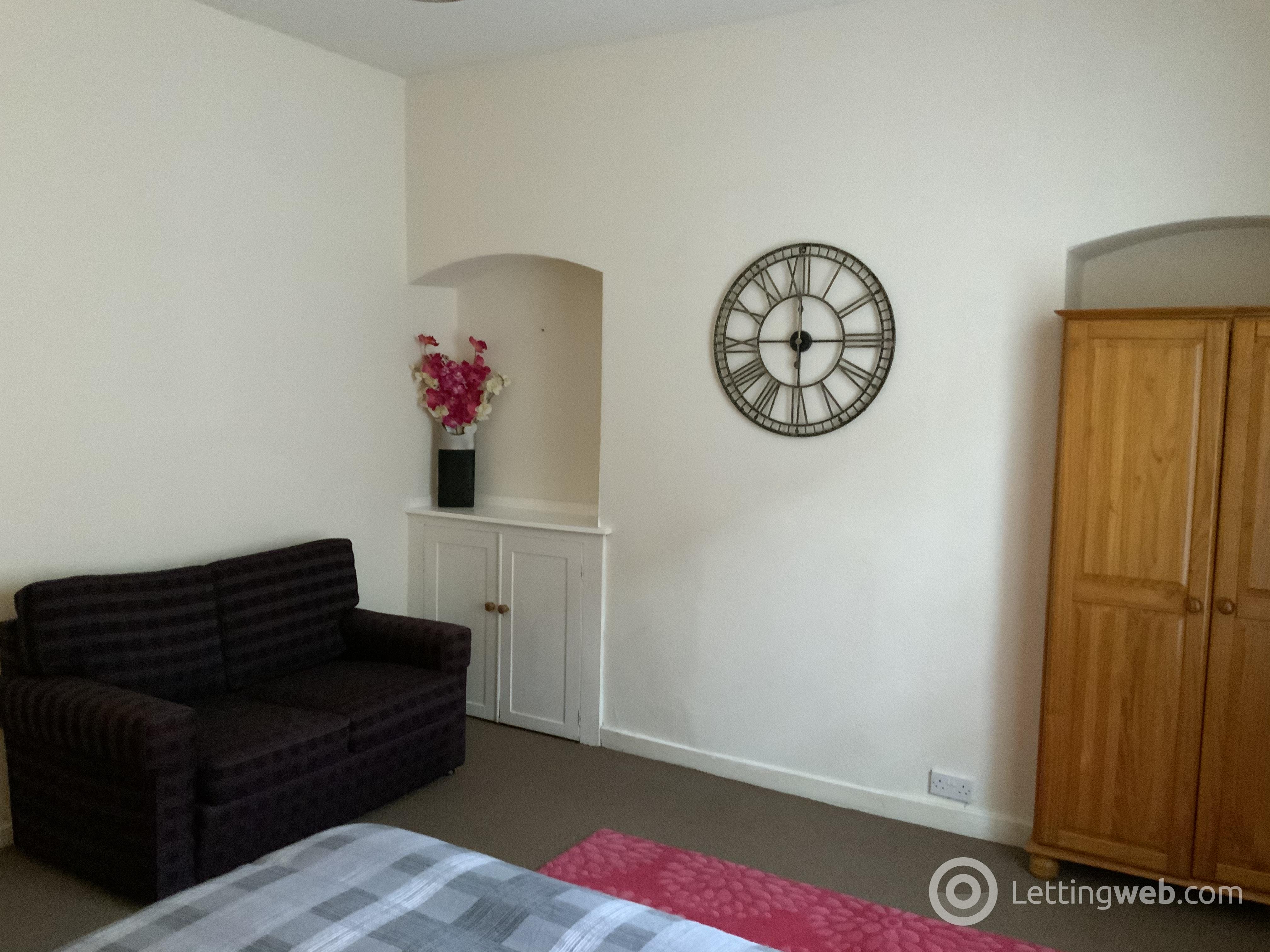 Property to rent in 51b Ashvale Pl, City Centre