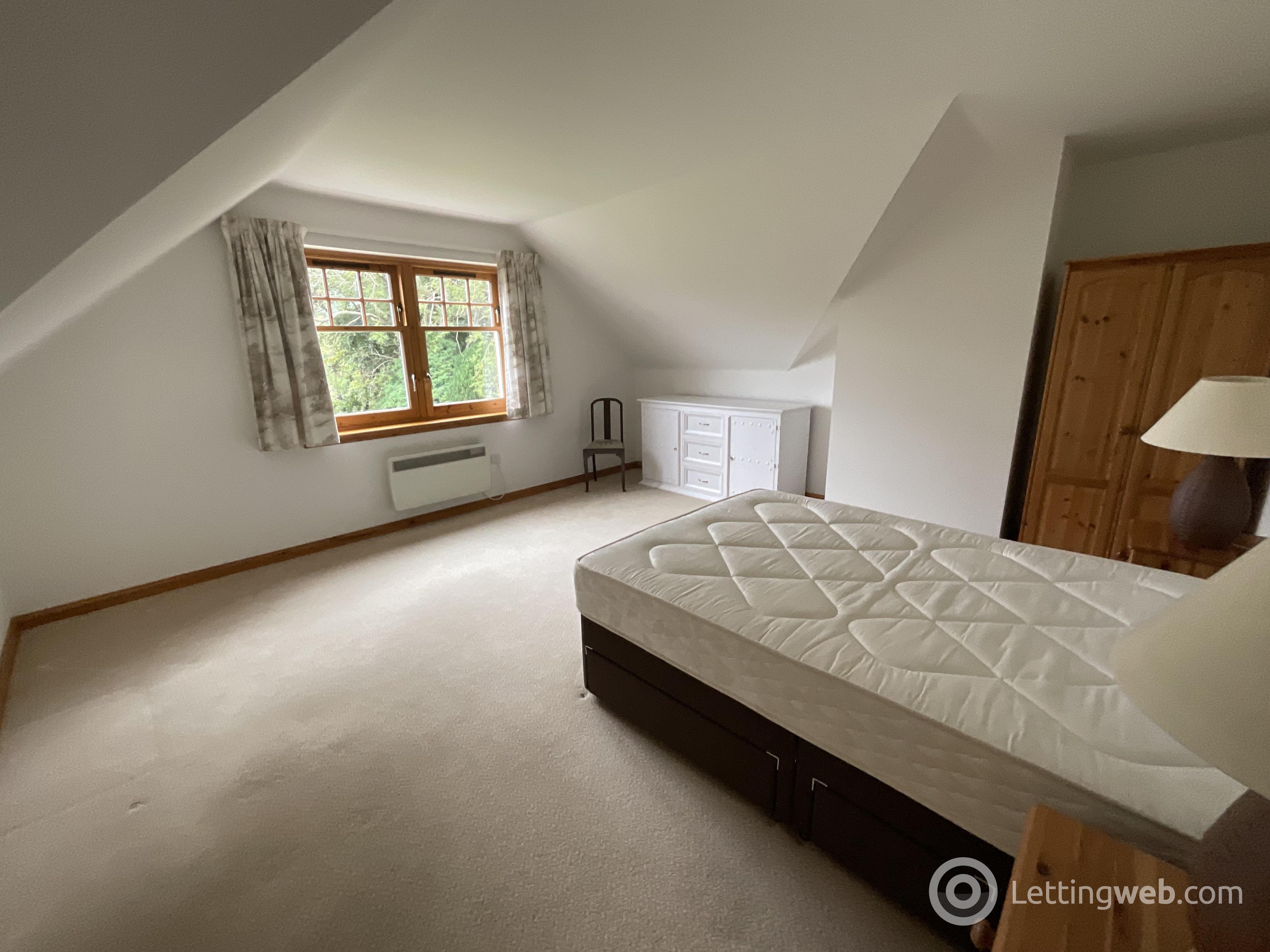 Property to rent in Top Floor Flat, Norbank, Charleston Road, Aboyne
