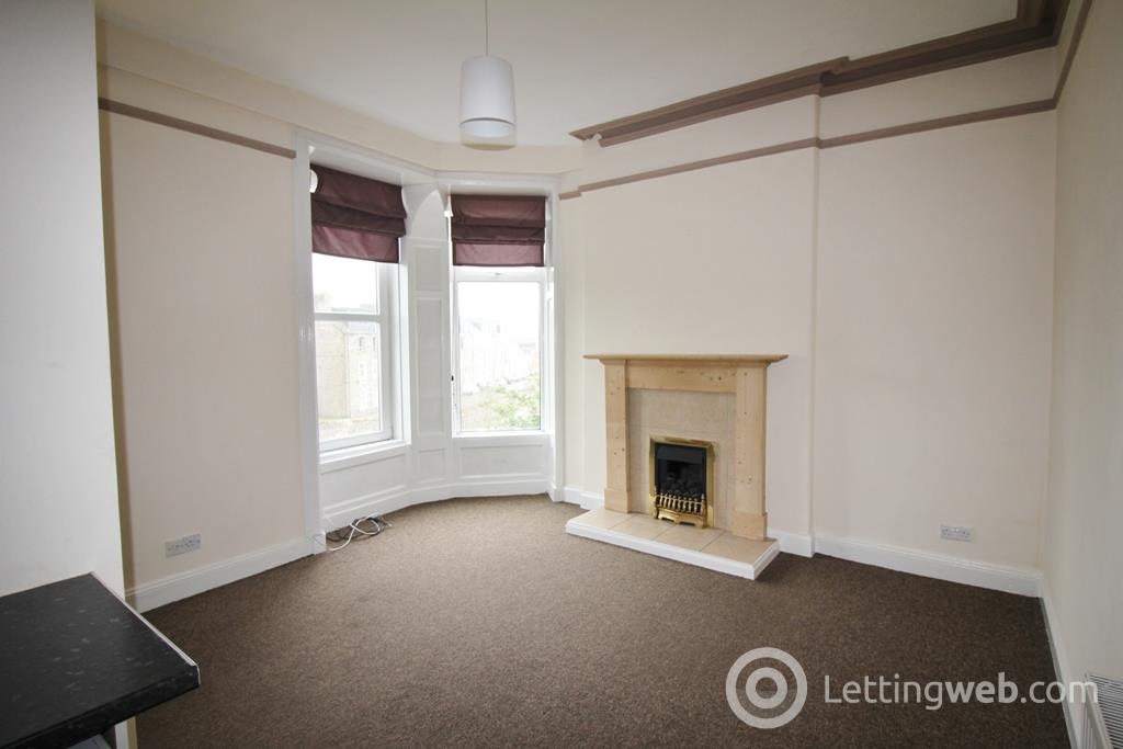 Property to rent in 35/2 Commercial Road, Hawick