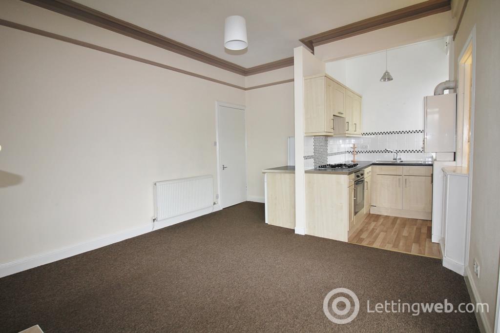 Property to rent in 35/2 Commercial Road, Hawick