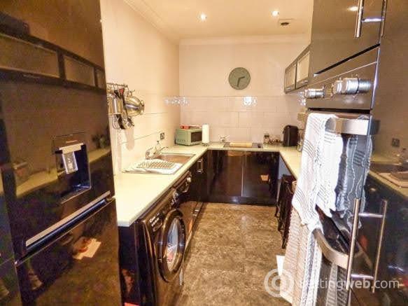 Property to rent in 358 Main Street, Wishaw, ML2 7NG