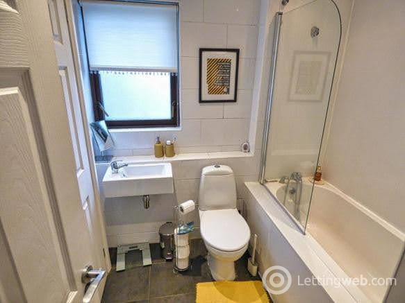 Property to rent in 358 Main Street, Wishaw, ML2 7NG