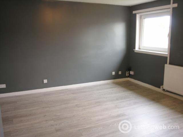 Property to rent in Barclay Road Motherwell