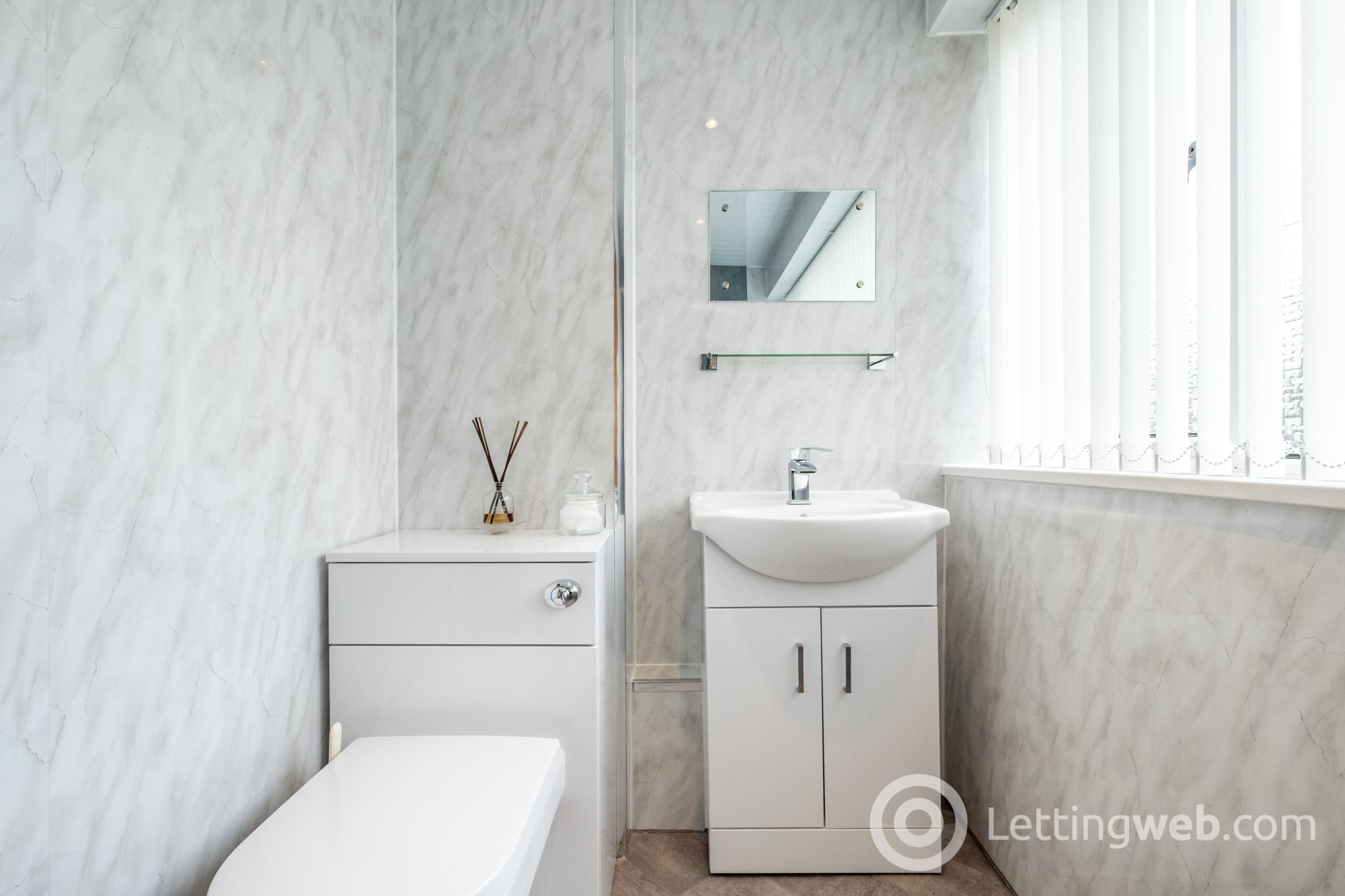 Property to rent in Buchan Street