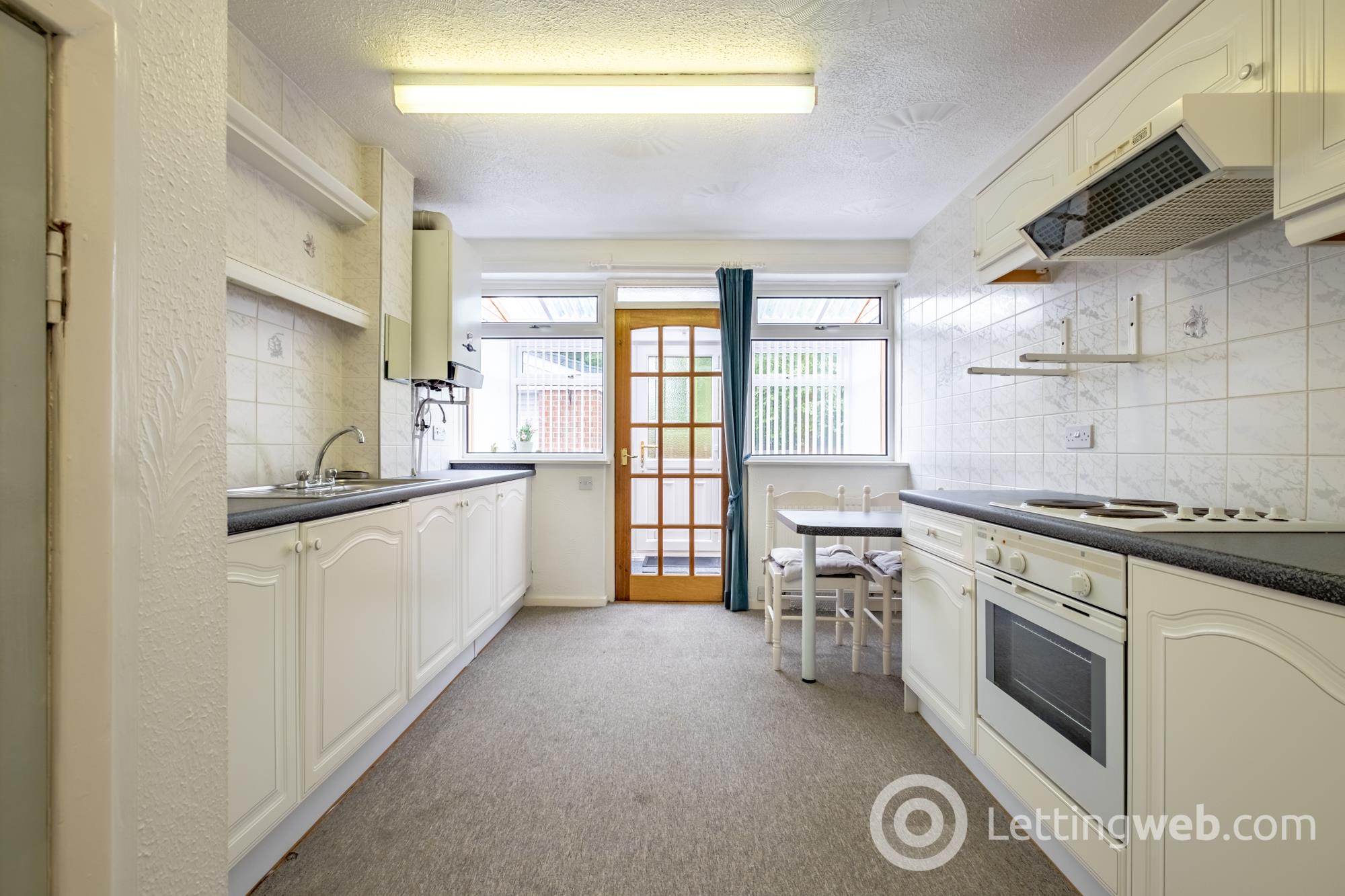 Property to rent in Buchan Street