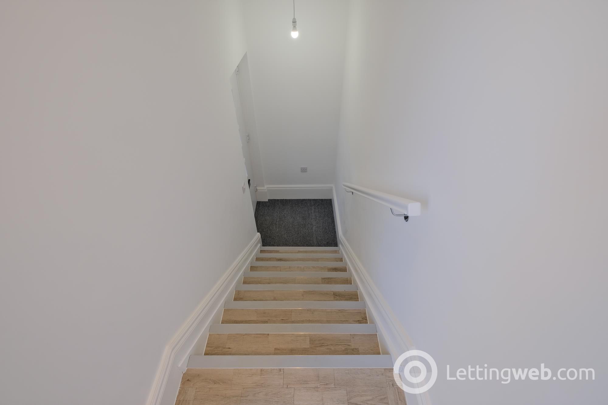 Property to rent in Hope Street Lanark