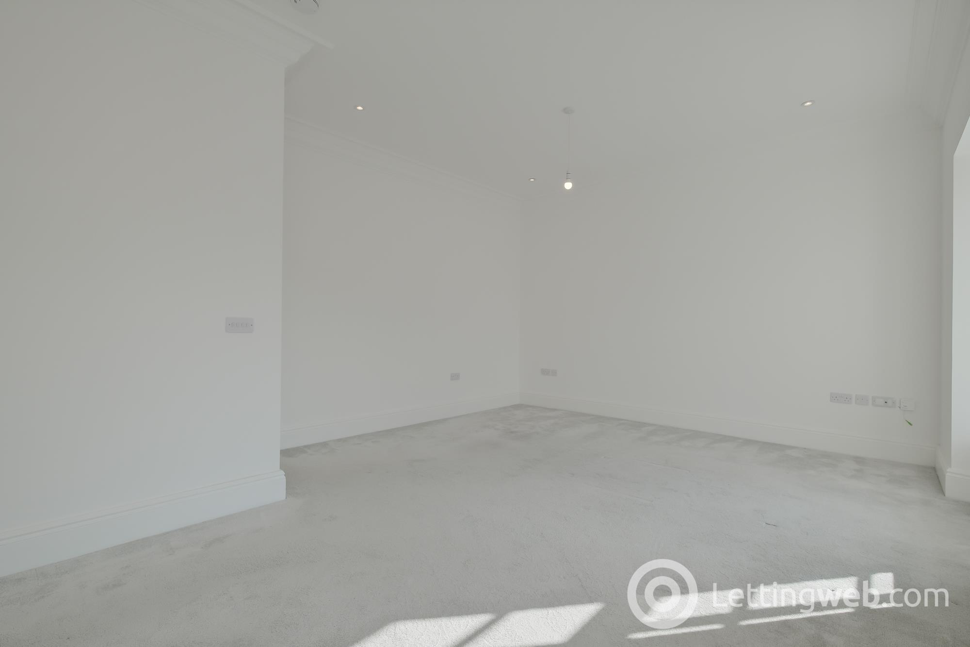 Property to rent in Hope Street Lanark