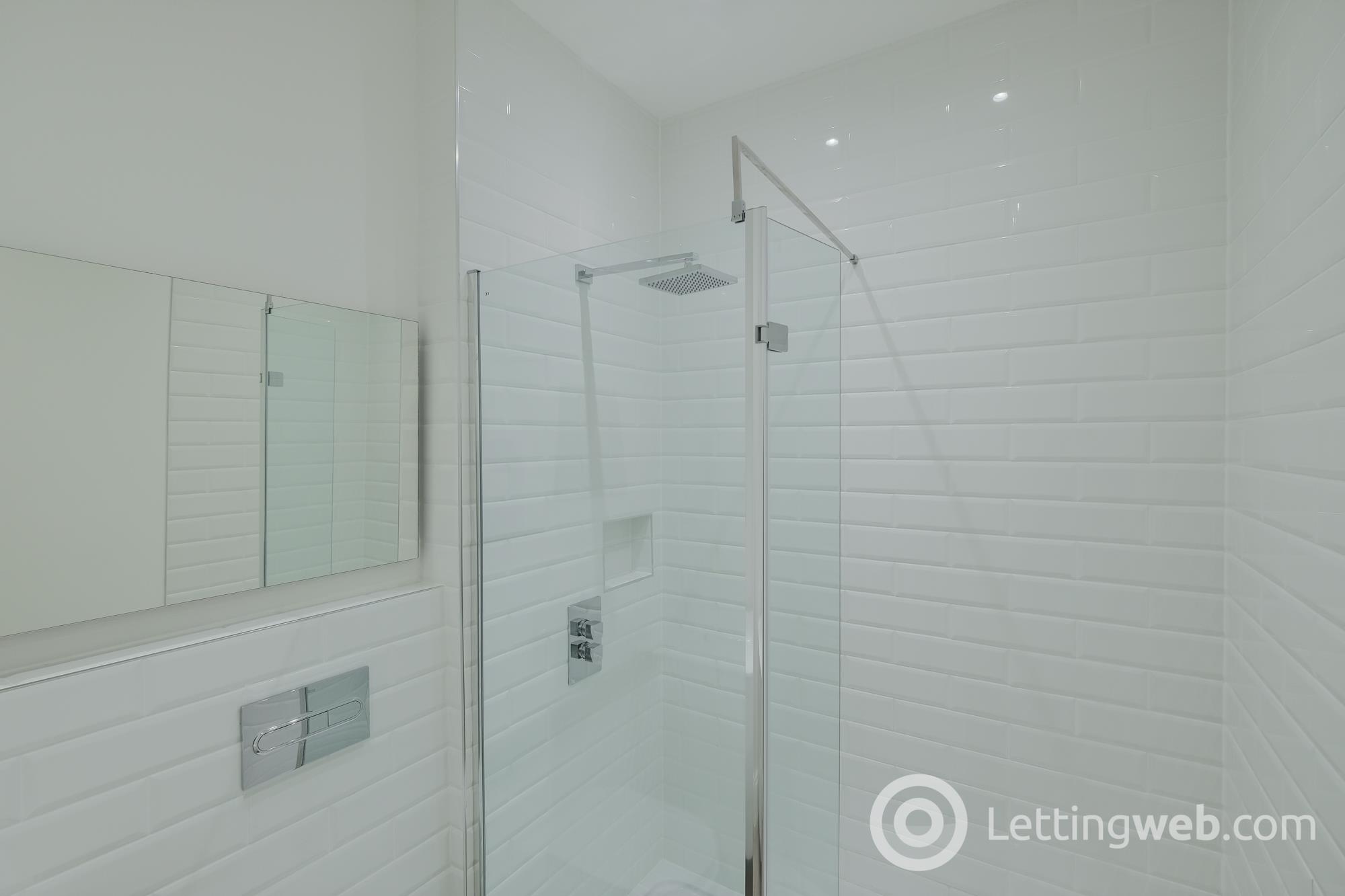 Property to rent in Hope Street Lanark